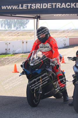 media/Nov-03-2025-Lets Ride (Mon) [[4d74c1c4d3]]/C Group/Grid/